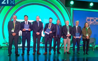 Impulsa 2025: Gremios productivos entregan propuestas a candidatos presidenciales