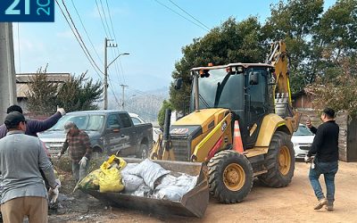 CChC Concepción despliega maquinaria para remoción en zonas afectadas por los incendios