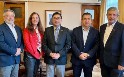 Gremio de la construcción planteó a Delegado Presidencial urgencias para reactivar el sector